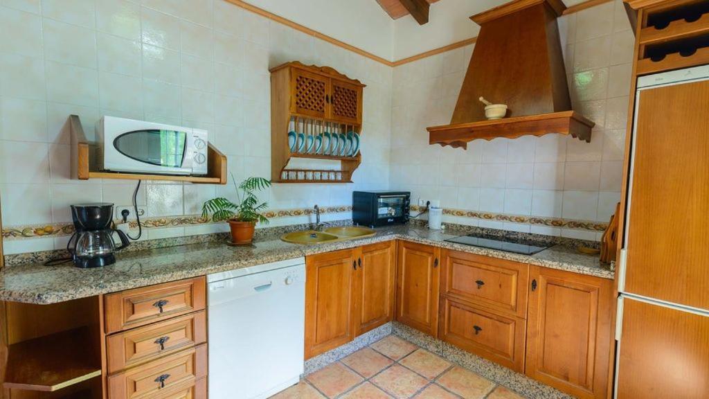 Casa Rural El Guindo マラガ エクステリア 写真