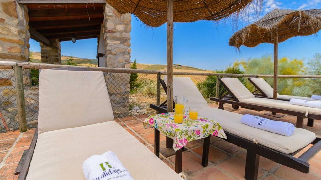 Casa Rural El Guindo マラガ エクステリア 写真
